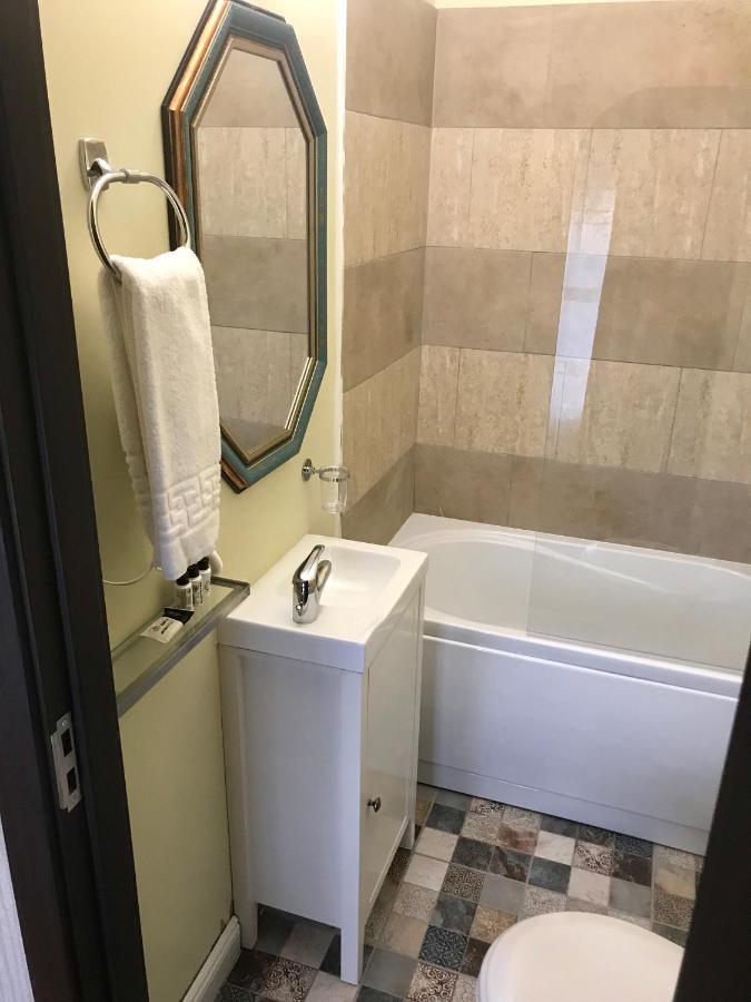 Vila 18 Hotel Boutique Bucureşti Ngoại thất bức ảnh