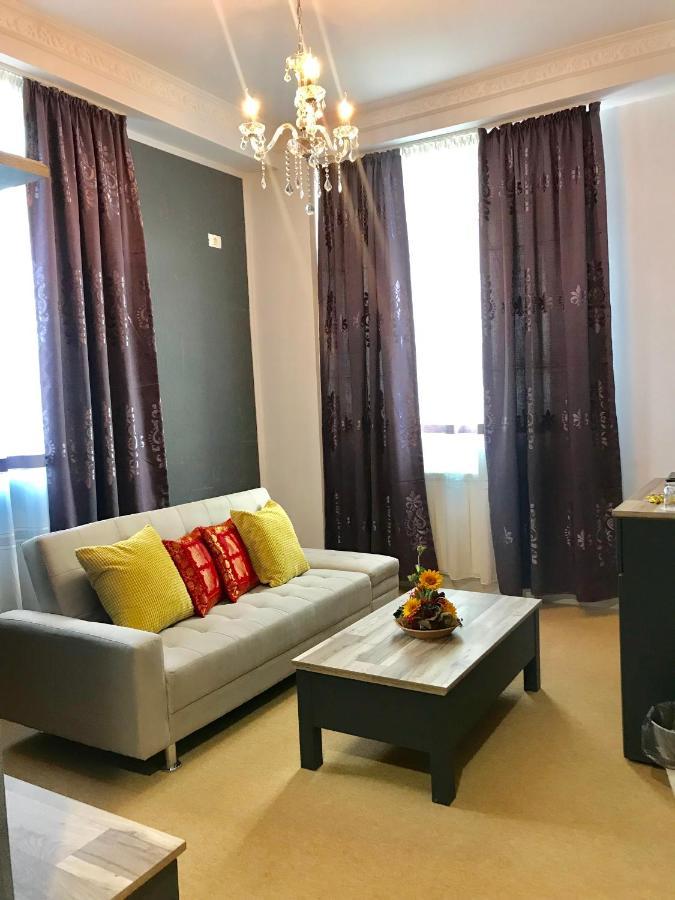 Vila 18 Hotel Boutique Bucureşti Ngoại thất bức ảnh