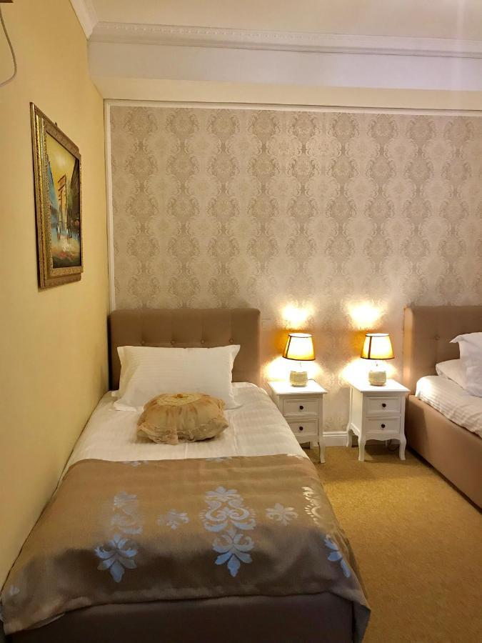 Vila 18 Hotel Boutique Bucureşti Ngoại thất bức ảnh
